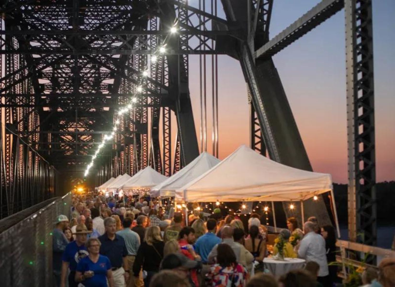 Heres your chance for dinner above the Mississippi River: Supper on the  Sip is one of the states most unique fundraising events - Magnolia State  Live | Magnolia State Live